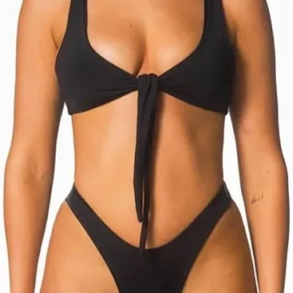 437 Kenzie Top - Picture 2 of 7